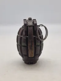 Original engelsk Mills granat, bl.a. nedkastet til modstandsbevægelsen - Deaktiveret jf. gældende dansk lovgivning