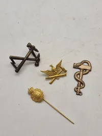 Lot militære mærke fra Den Danske brigade i Sverige