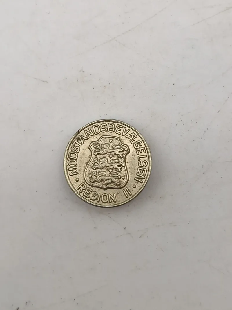 Original revérnål fra modstandsbevægelsens region 2