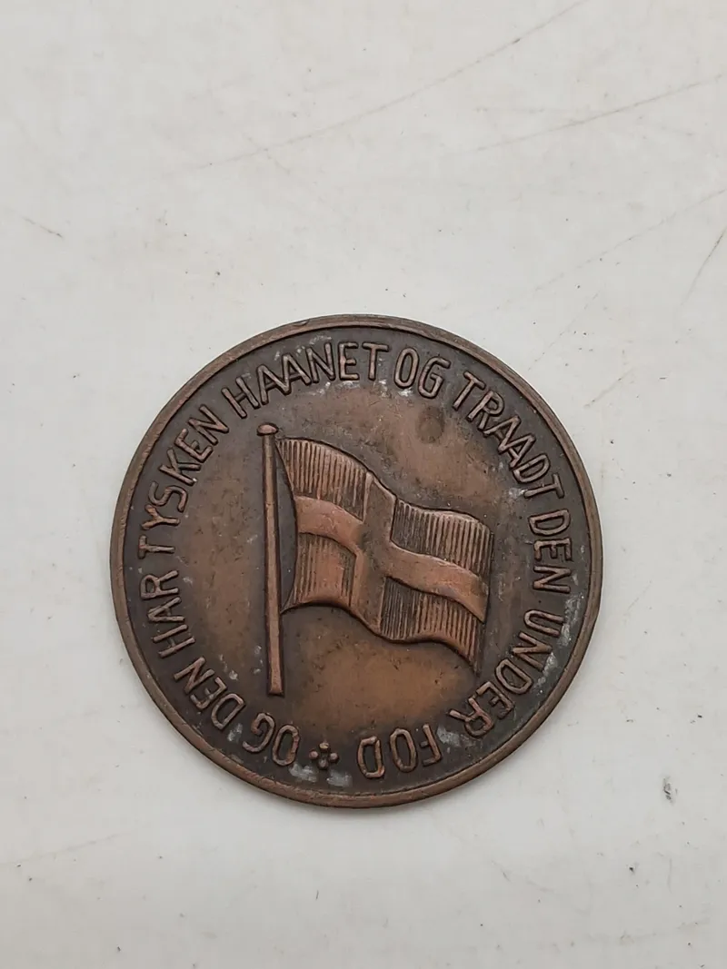 Original dansk mindemønt - ww2