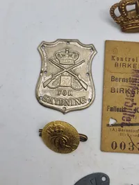 Lot diverse militaria Livgarden