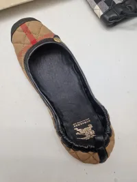 Originale Burberry sko med æske størelse 35