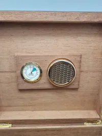 Original Cigar humidor, velfremstillet