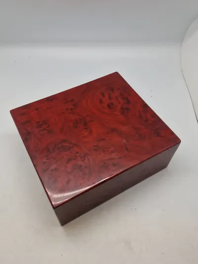 Original Cigar humidor, velfremstillet