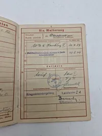 Sjældent originalt lot tildelt til tysk soldat i København - wehrpas og urkunde godt udfyldt