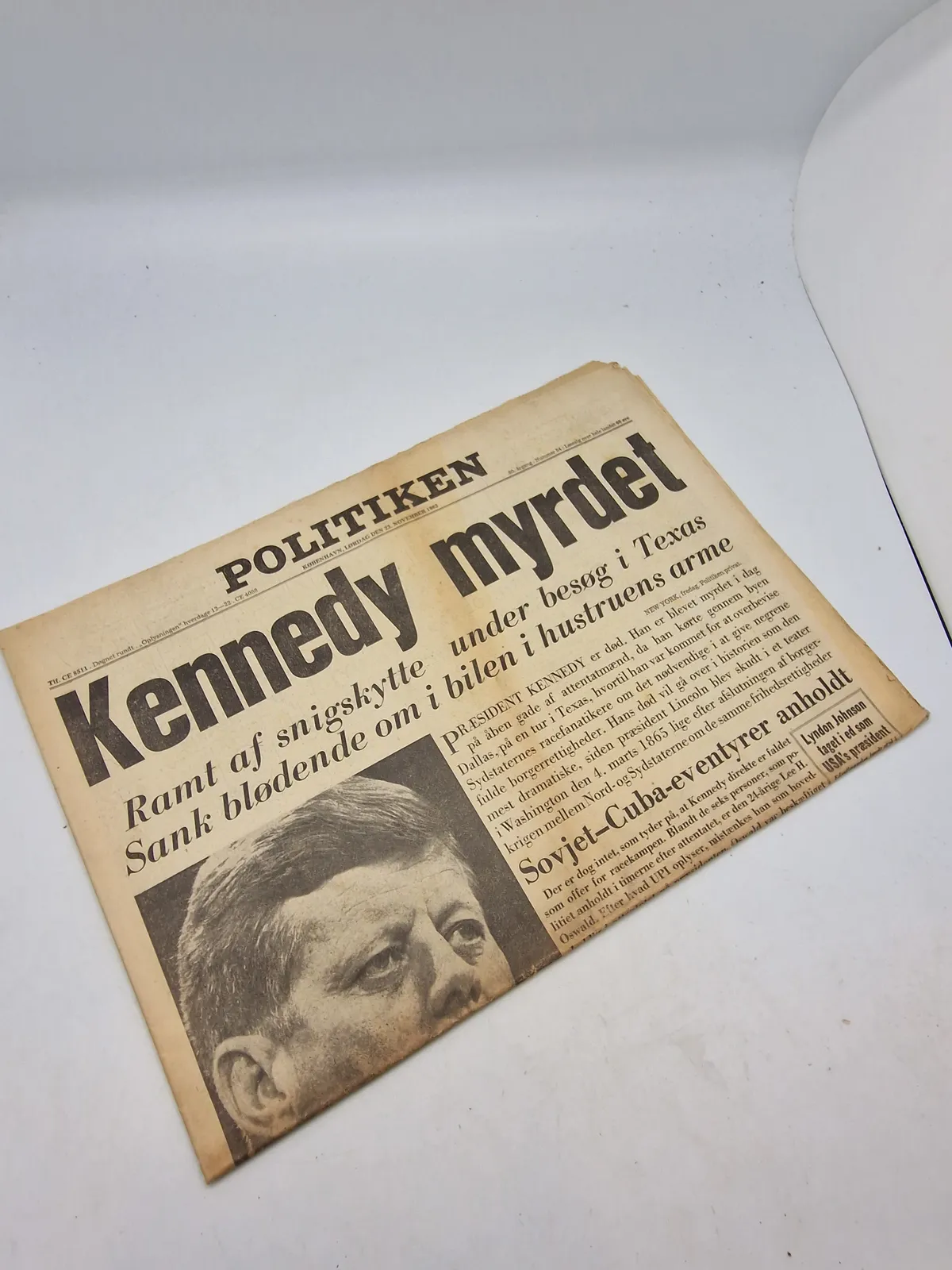 Original avis - Kennedy myrdet