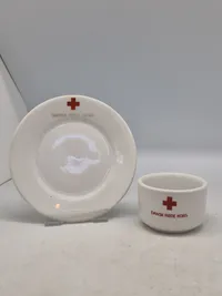 Original kop og tallerken - Dansk Røde Kors