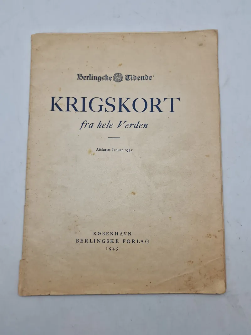 Originalt hæfte - Krigskort fra hele verden - 1945