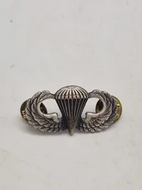 Original amerikansk faldskærmsvinge fra ww2