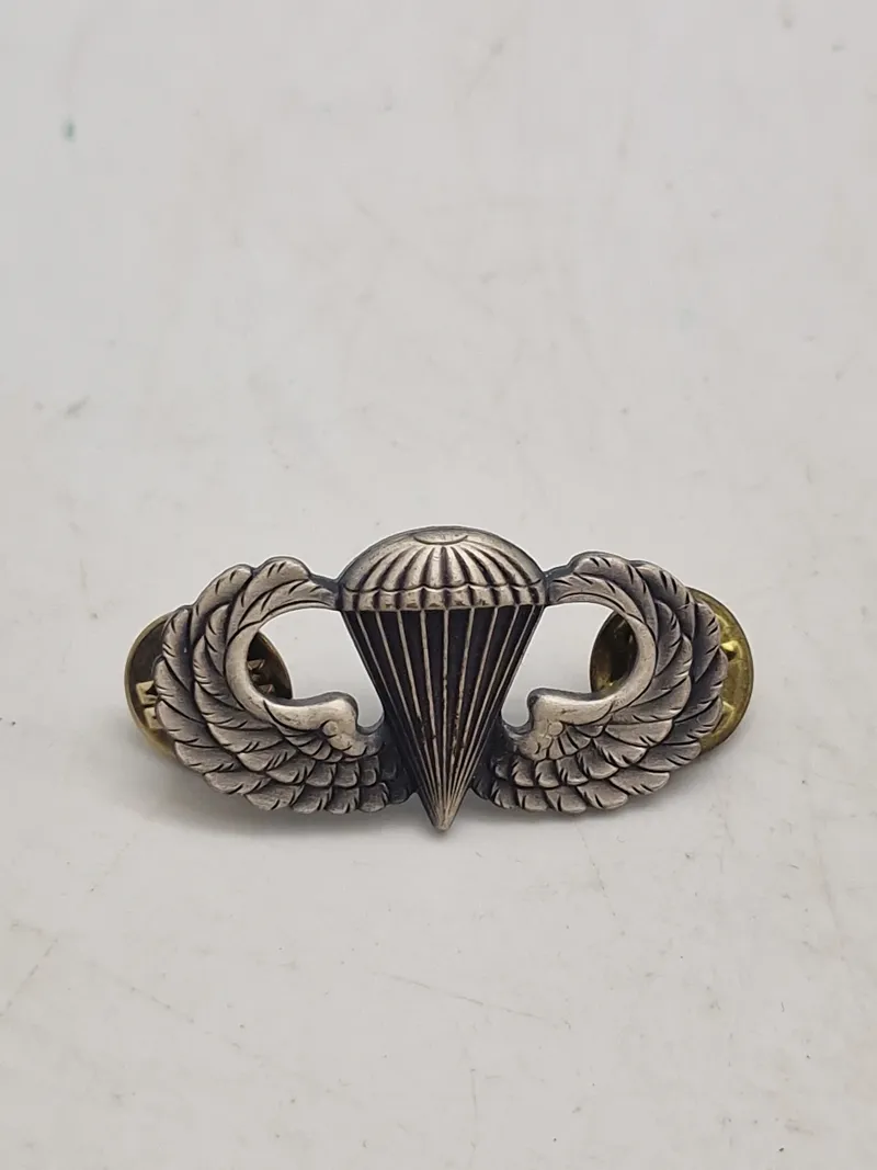 Original amerikansk faldskærmsvinge fra ww2