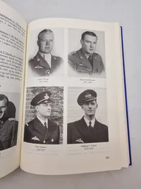 De danske militære flyvestyrkers udvikling 1940-1945 Bind II