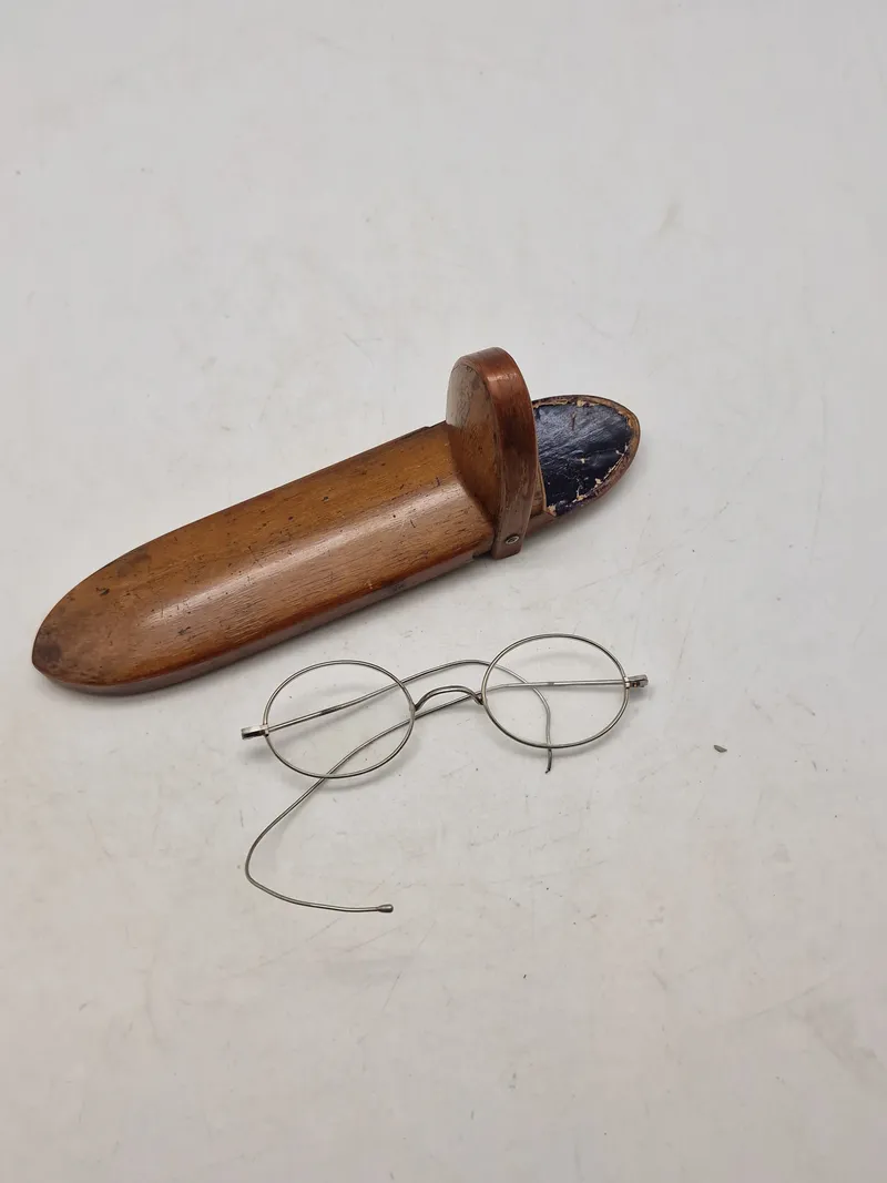 Originale Antikke briller