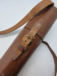 Original stor Marinekikkert klar i optik
