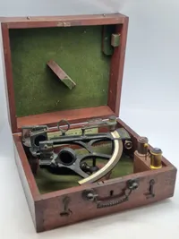 Original Antik Engelsk sekstant i kasse