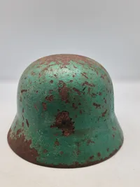 Original tysk ww2 hjelm skal til restaurering