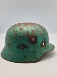 Original tysk ww2 hjelm skal til restaurering