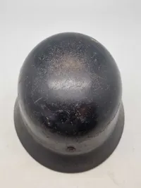 Original tysk Luftschütz hjelm - senere decal???