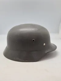 Original tysk M/40 hjelm brugt af brandvæsnet efter krigen