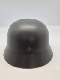 Tysk M/40 hjelm - efterkrigs