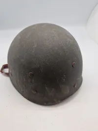 Original amerikansk stålhjelm med  inderliner