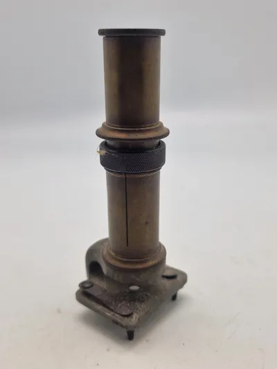 Originalt 1800 tals mikroskop
