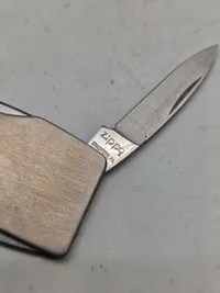 Zippo kniv
