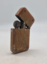 Lighter med ørn og hagekors -original???