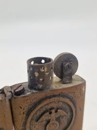 Lighter med ørn og hagekors -original???