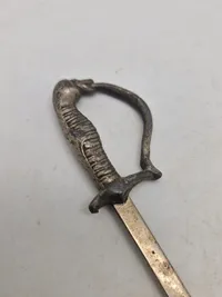 Original dansk miniature sabel - lavet og givet til dem der arbejdede med fremstillingen af sabler
