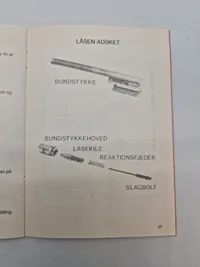 Samling diverse militære papirer mm.