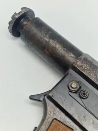 Original Accles & Shelvoke "CASH" Captive Bolt Pistol - bruger løse kaliber 22 patroner som skyder en bolt frem - bliver også kaldt “Cattle killer”