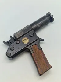 Original Accles & Shelvoke "CASH" Captive Bolt Pistol - bruger løse kaliber 22 patroner som skyder en bolt frem - bliver også kaldt “Cattle killer”