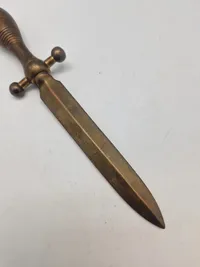 Papirkniv