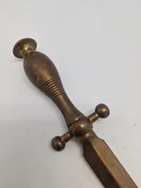Papirkniv