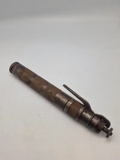 Originalt “Schlachtschussapparat” (boltpistol)