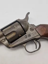 Ældre replica af amerikansk Colt revolver