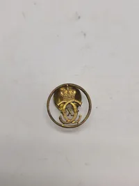 Originale Kong Christian X sympatisør nåle - udskårede af danske mønter