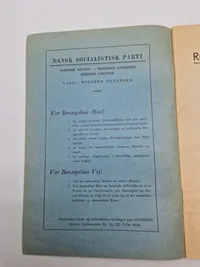 Originalt dansk hæfte - Rene folk med rene hænder - omhandlende bl.a. Fritz Clausen