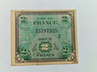 Samling originale militære pengesedler