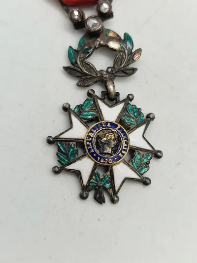 France National Order of the National Legion of Honor Miniature Badge with Diamonds 1870, originale diamanter