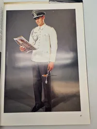 Bog om tyske uniformer