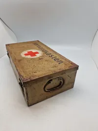Original tysk Verbandkasten - ww2 i enhedsfarve