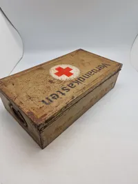 Original tysk Verbandkasten - ww2 i enhedsfarve