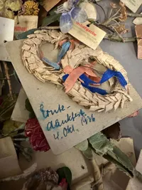 Original Winterhilfswerk des Deutschen Volkes blomser solgt af Hitlerjugend i det 3 rige