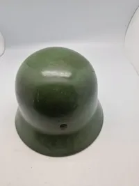 Tysk M35 hjelm, original skal men resten efterkrigs