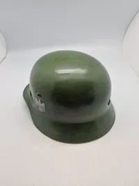 Tysk M35 hjelm, original skal men resten efterkrigs