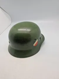 Tysk M35 hjelm, original skal men resten efterkrigs