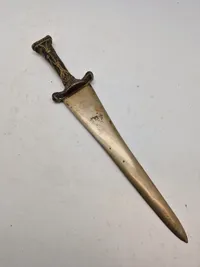 Ældre daggert