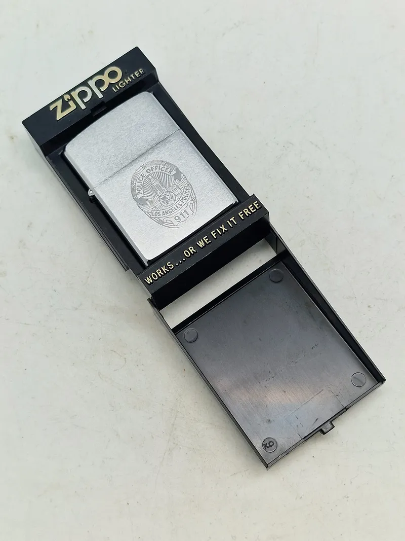 Zippolighter - LAPD