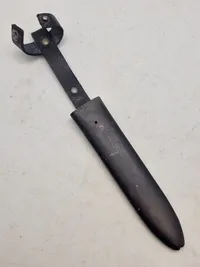 Original tysk HitlerJugend dolk, skede efterkrigs